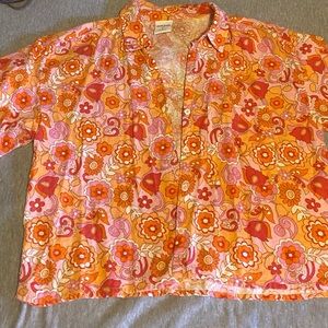 Floral formal blouse. Condition-Great worn once